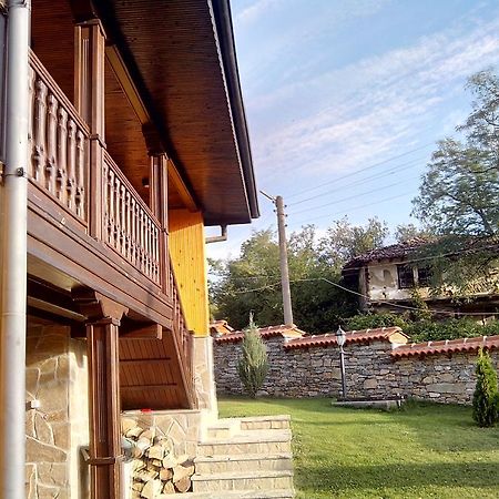 Sinabovite Houses Ξενοδοχείο Badevtsi Εξωτερικό φωτογραφία