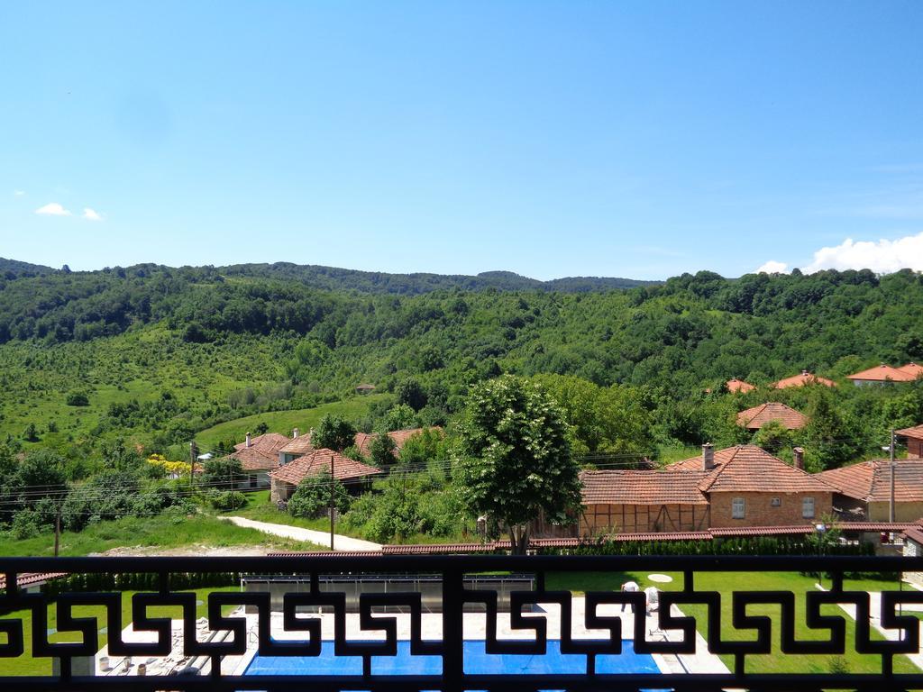 Sinabovite Houses Ξενοδοχείο Badevtsi Εξωτερικό φωτογραφία
