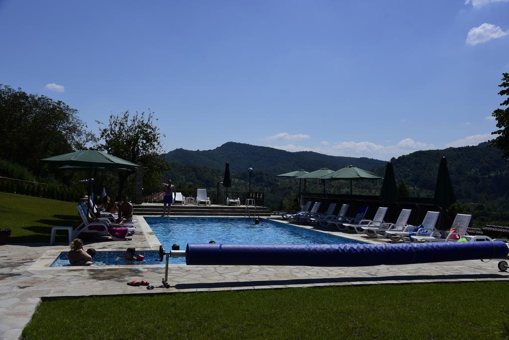 Sinabovite Houses Ξενοδοχείο Badevtsi Εξωτερικό φωτογραφία
