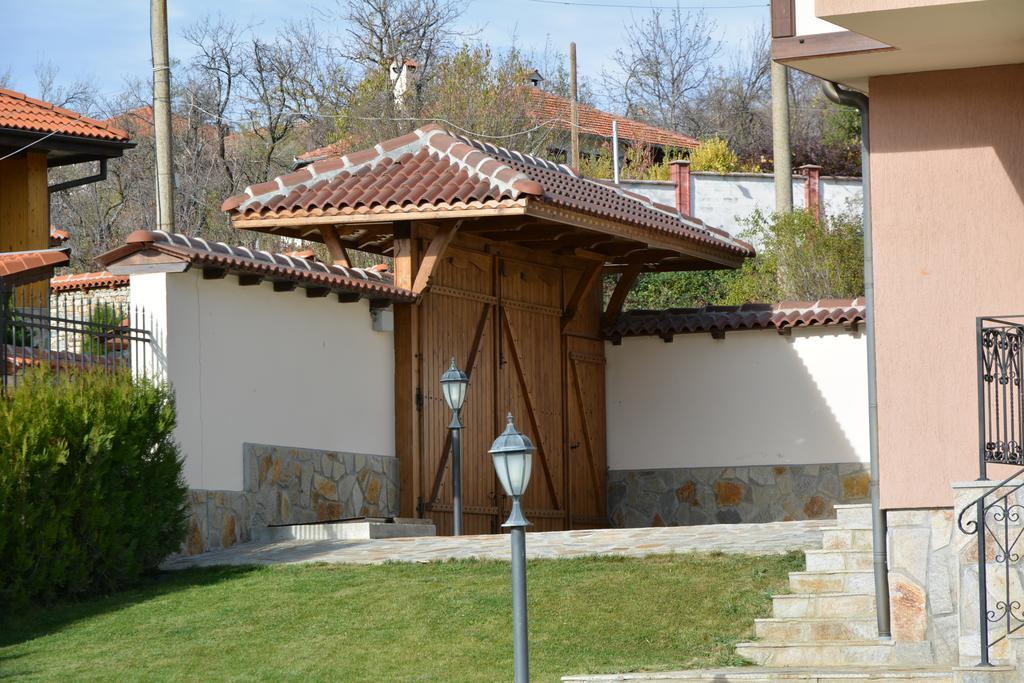 Sinabovite Houses Ξενοδοχείο Badevtsi Εξωτερικό φωτογραφία