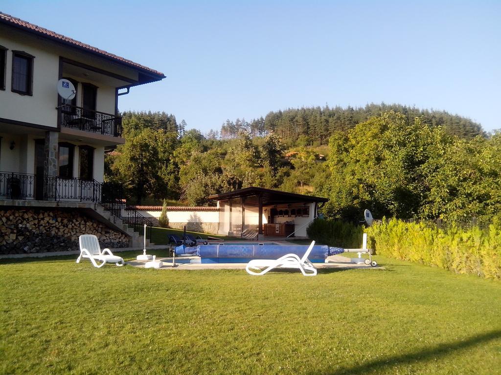 Sinabovite Houses Ξενοδοχείο Badevtsi Εξωτερικό φωτογραφία