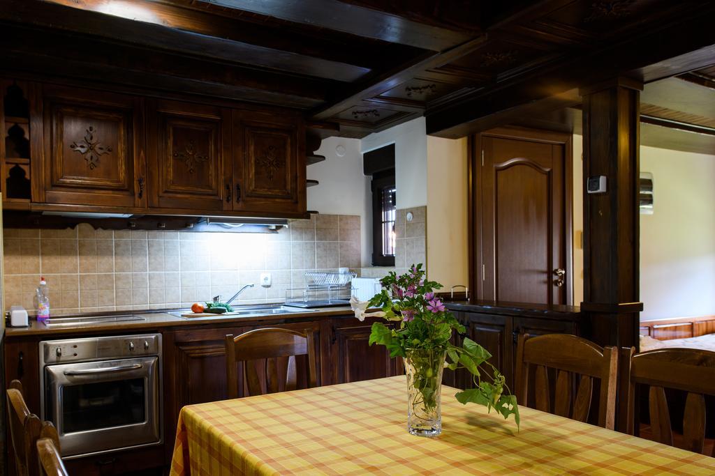 Sinabovite Houses Ξενοδοχείο Badevtsi Εξωτερικό φωτογραφία